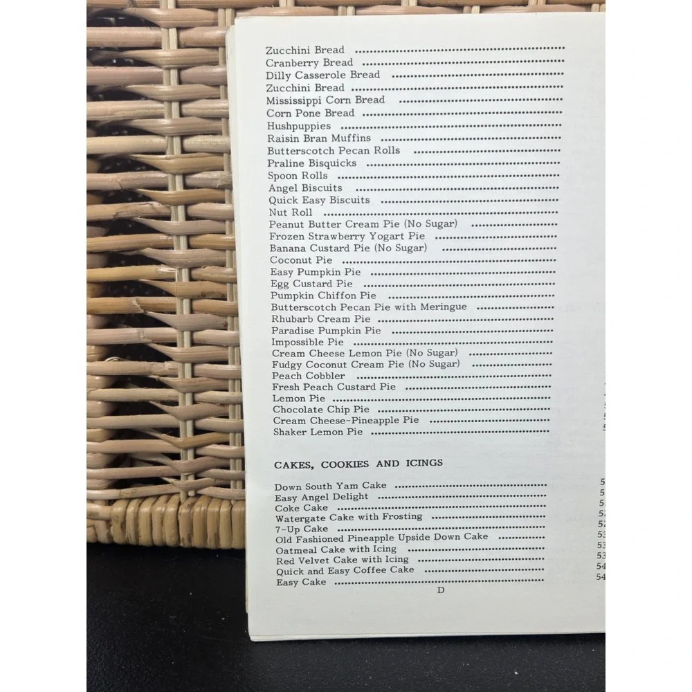 First Assembly Of God Church Cookbook Marion, North Carolina 1987 Local Country‎
